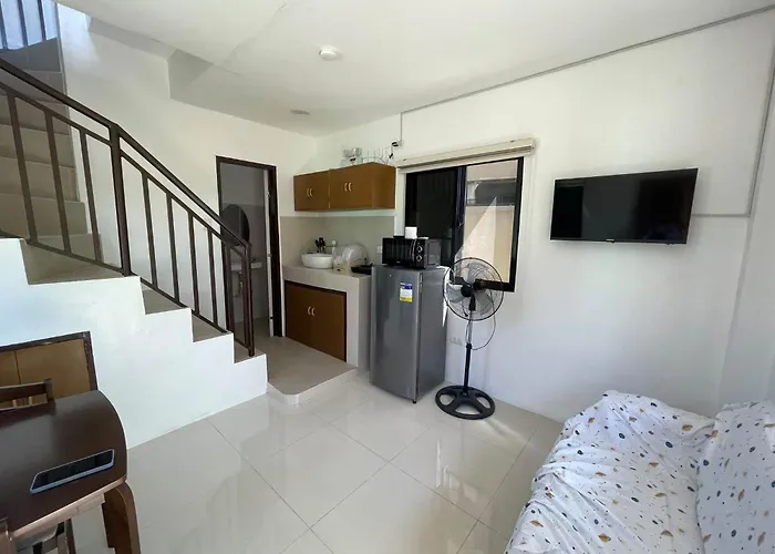 Mjf Hostal Moalboal